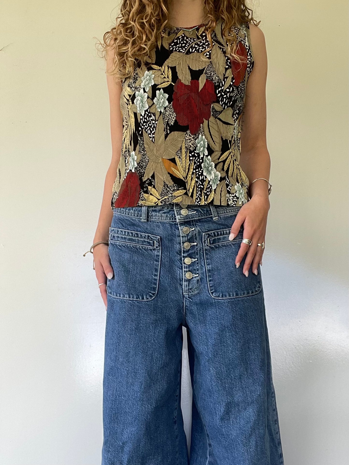 Vintage Ribbed Floral Graphic Tank Top