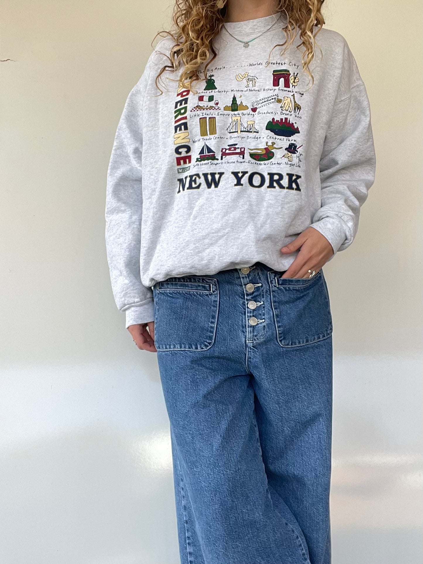 1990s Vintage Graphic New York Sweatshirt