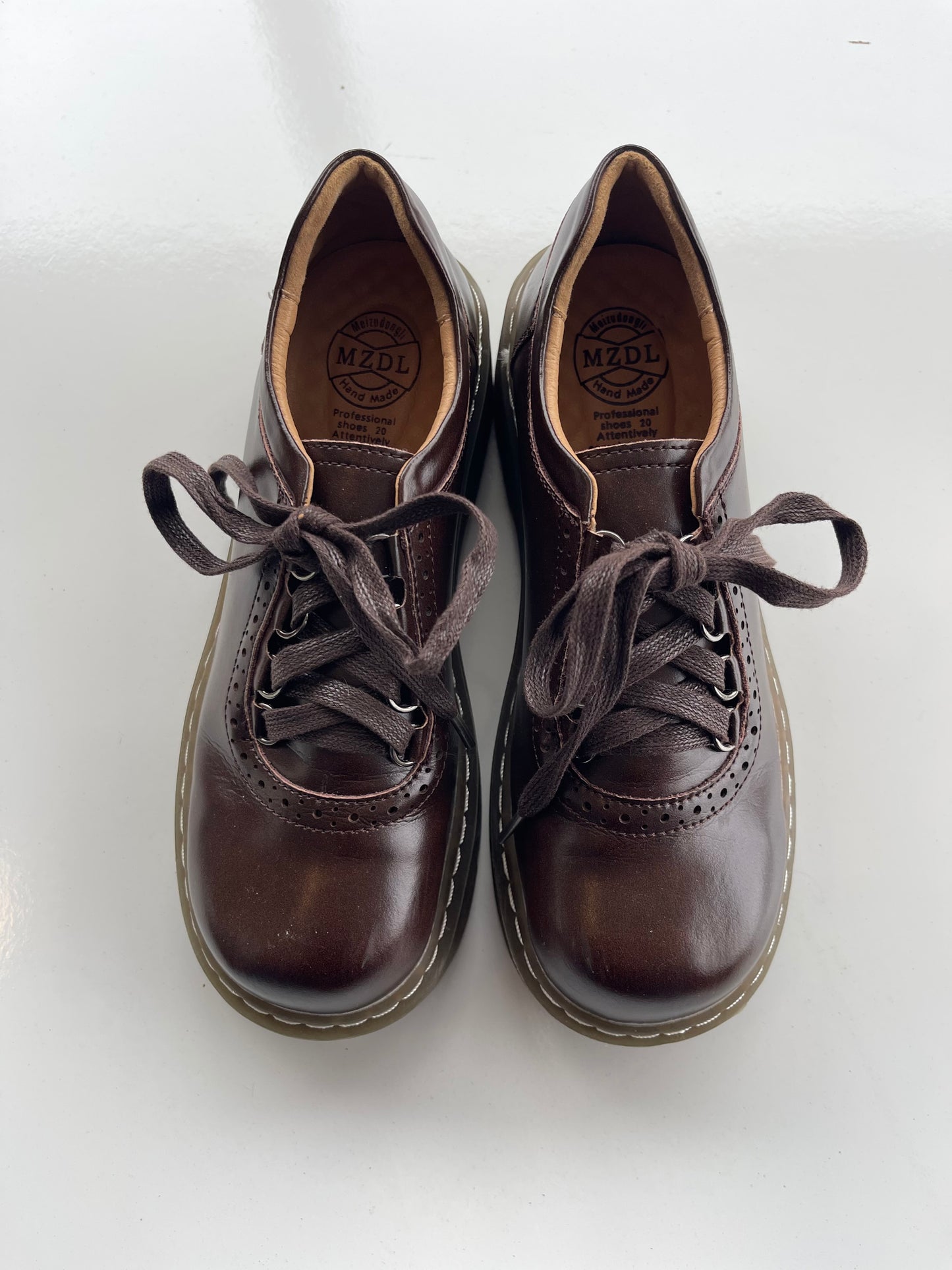 Women’s Round Toe Lace Up Oxfords