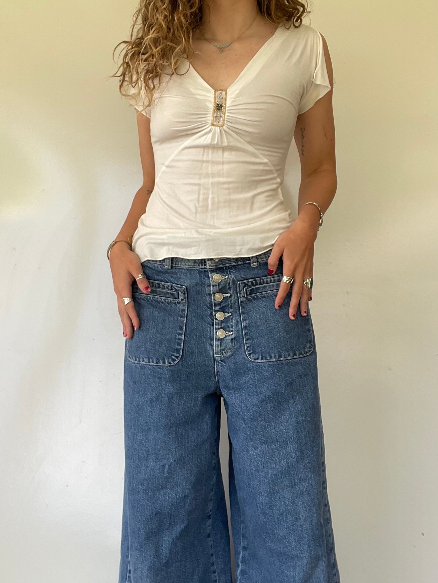 00s Express Top With Beaded Center Piece