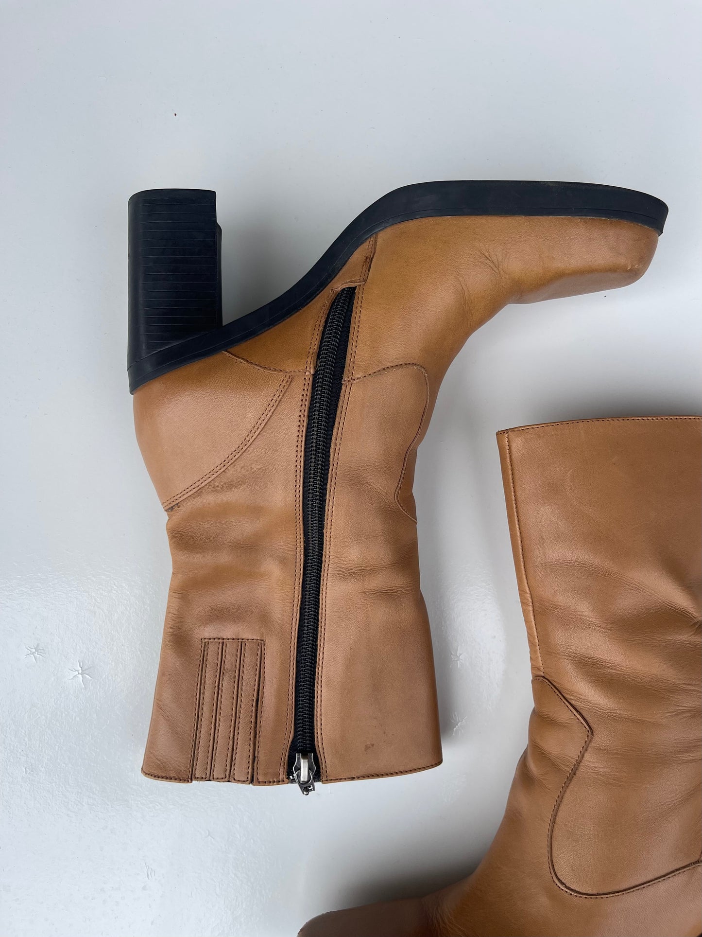 90s Leather Platform Square-Toe Tommy Hilfiger Boots