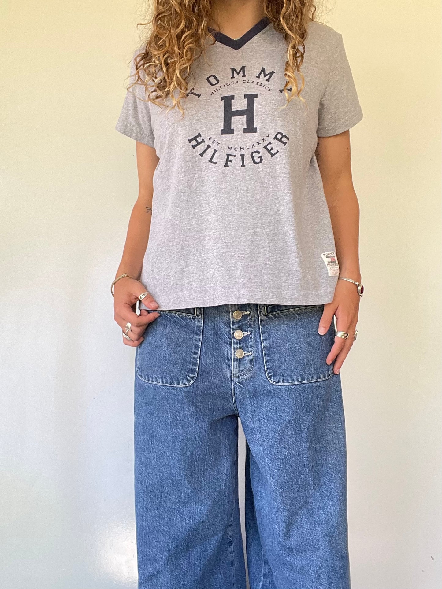 90s Tommy Hilfiger Gray T-Shirt