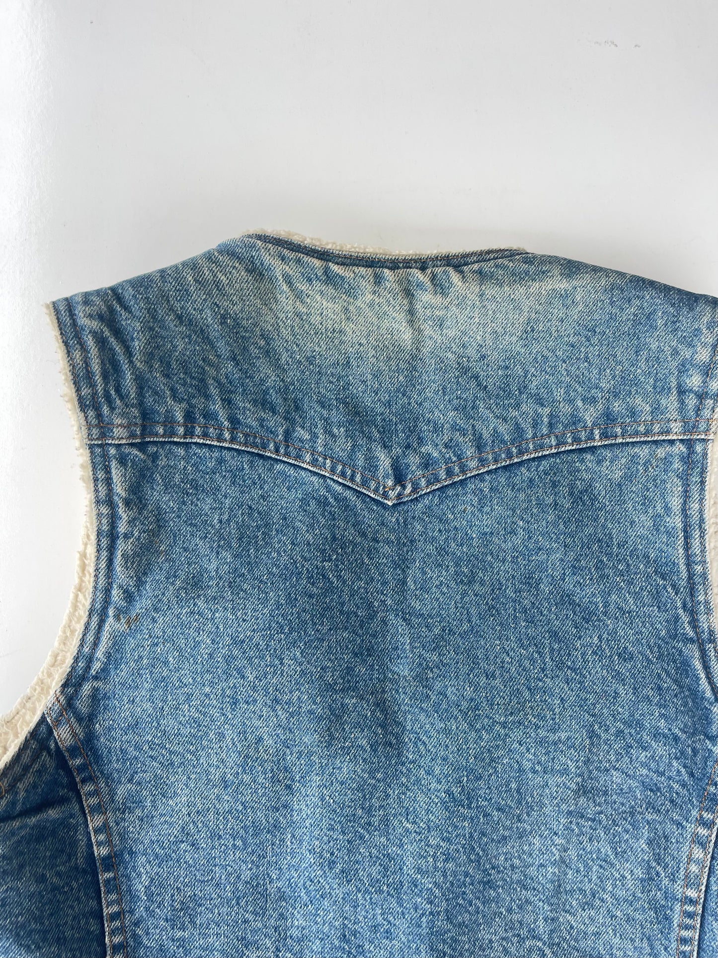 70s Vintage Levi’s Sherpa Lined Denim Vest